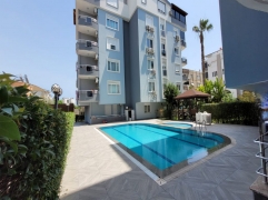Denize Yakın Havuzlu 2+1 Eşyalı Satılık 